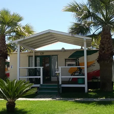 Tatil parkı Akramar Village